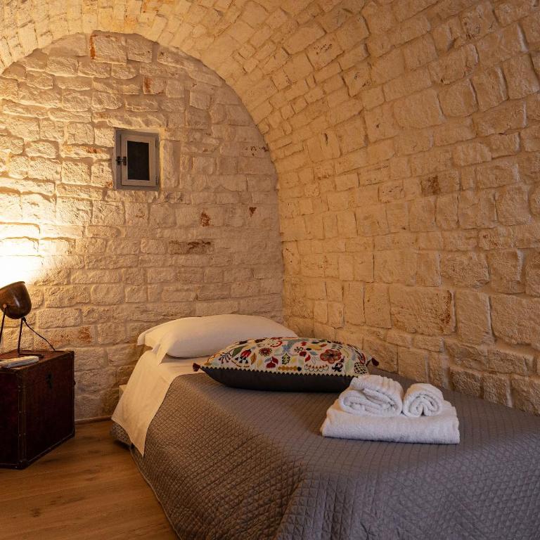 Trulli in corte - Camera Quadrupla su 2 Livelli - 9
