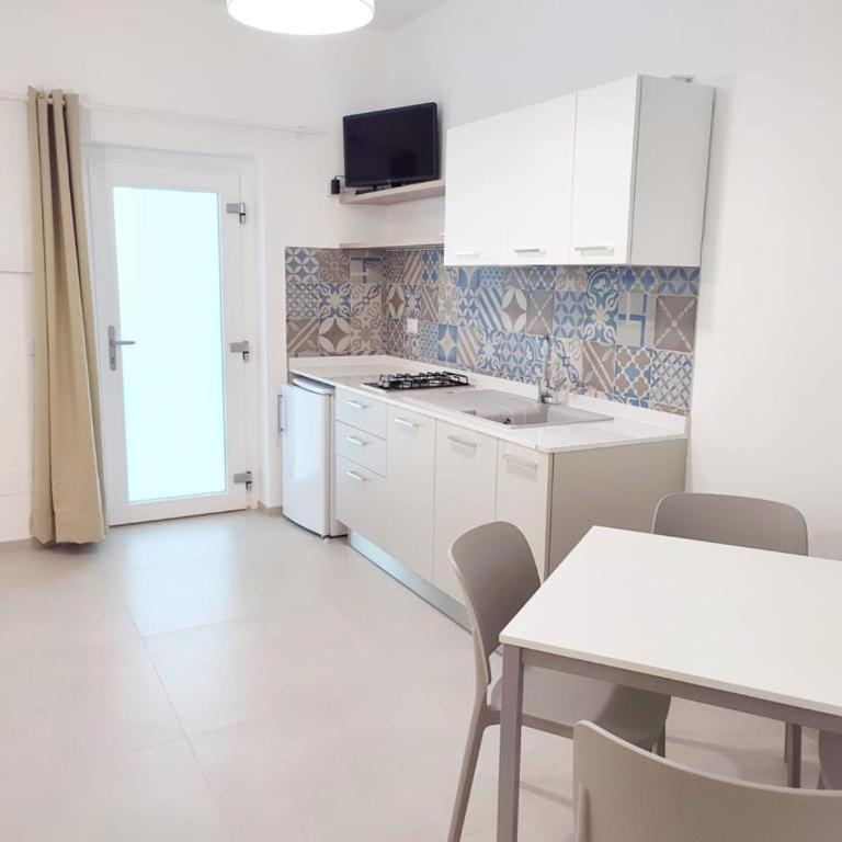 Casa Vacanze Onda Azzurra (Deluxe) - Two-Bedroom Apartment - 1