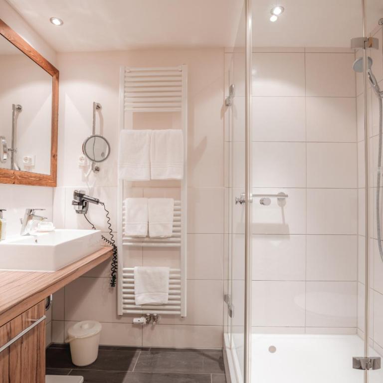 SCHÜLE'S Gesundheitsresort & SPA - Standard Doppelzimmer - 1