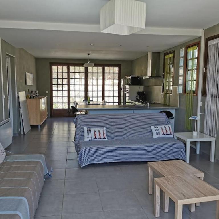 villa plain pied 4 chambres à 100m de la plage - Maison 5 Chambres - 1
