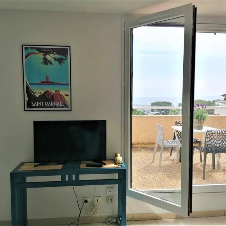 Les Orangers de Santa Lucia, vue mer et port, St Raphaël - Apartment mit 1 Schlafzimmer - 14