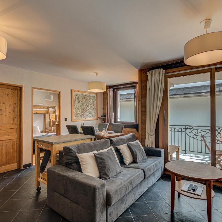 Apartment Le Paradis 2, Alpes Agency, Central Chamonix, Sleeps 4-5 - Apartamento de 2 dormitorios - 3