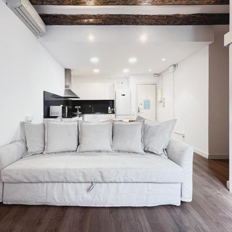 Stay U-nique Apartments Vila de Gracia - Four-Bedroom Apartment - 7