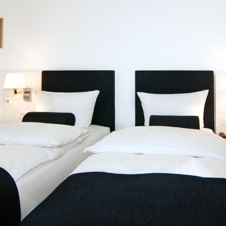 Bayer 89 Vi Vadi Hotel - Twin Room - 5