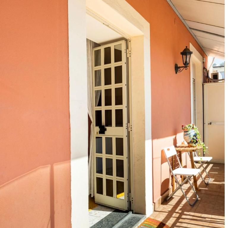 Follow The Sun Catania - Rooftop Terrace - Double Room with Shared Bathroom - 27