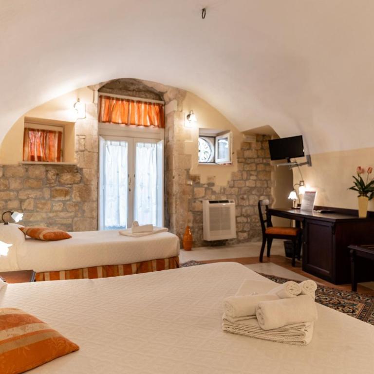 Palazzo Il Cavaliere B&B De Charme - Camera Quadrupla - 6