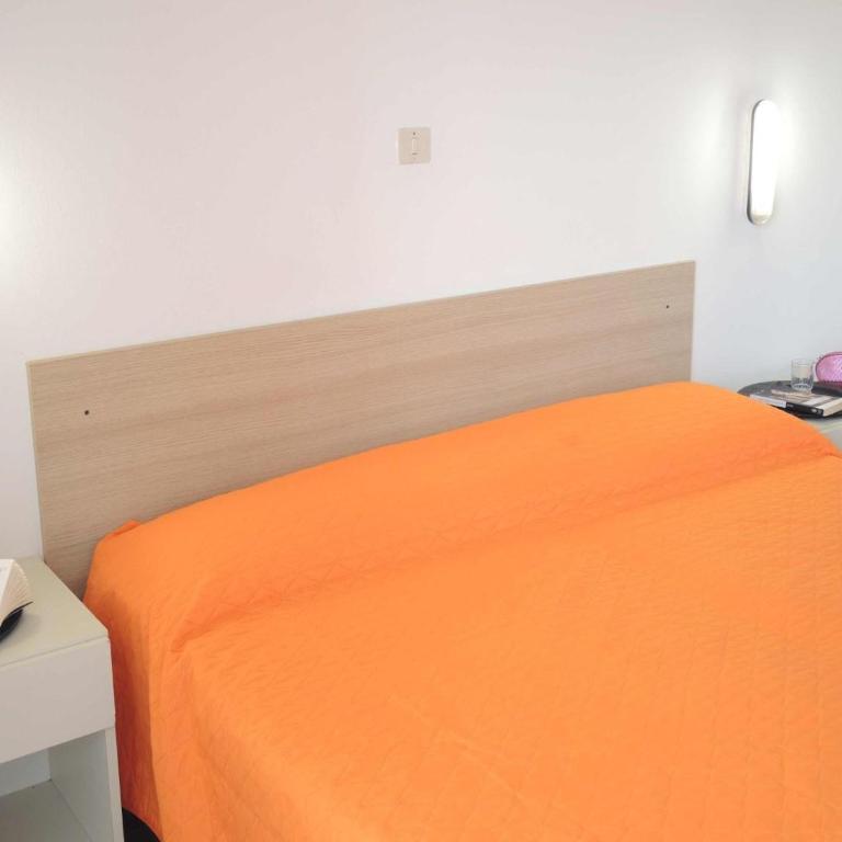 Luminous flat with balcony-Beahost Rentals - Apartamento - 13