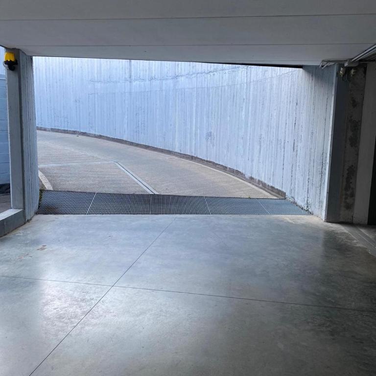 LargoDoria - ViaGenova, box auto privato incluso - Appartamento con 2 Camere da Letto - 36