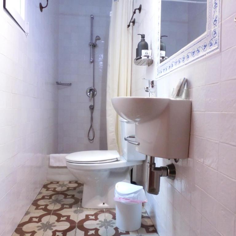 Les Monges Palace Boutique - Double Room Single Use - 2