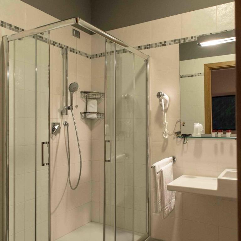 M14 Hotel & Spa - Camera Familiare - 5