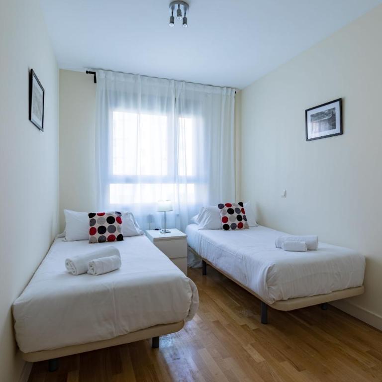 Cituspace Las Tablas Azofra - Three-Bedroom Apartment - 4