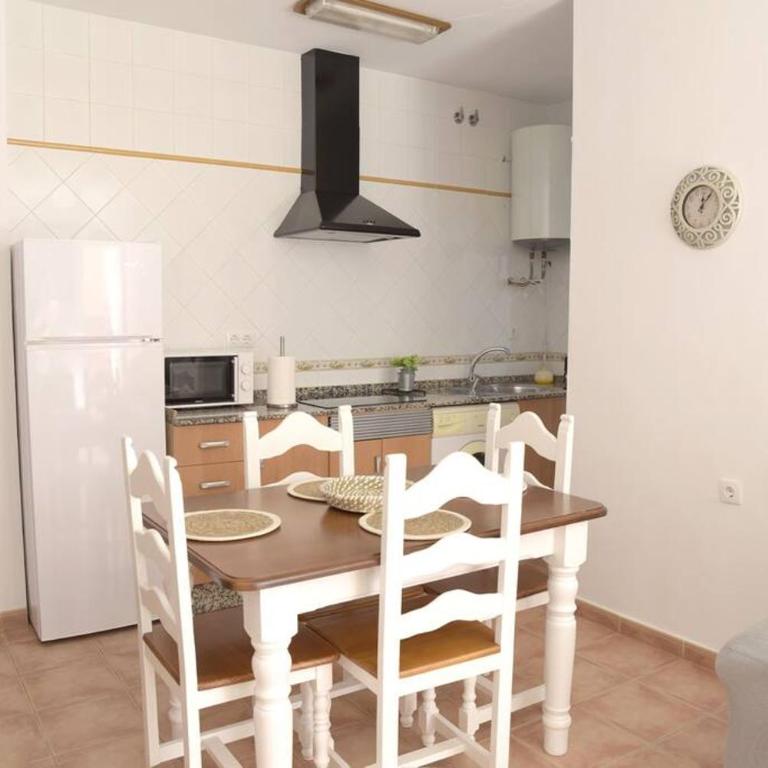 Apartamento Elena - Sólo Familias y Parejas - Apartamento de 2 dormitorios - 7