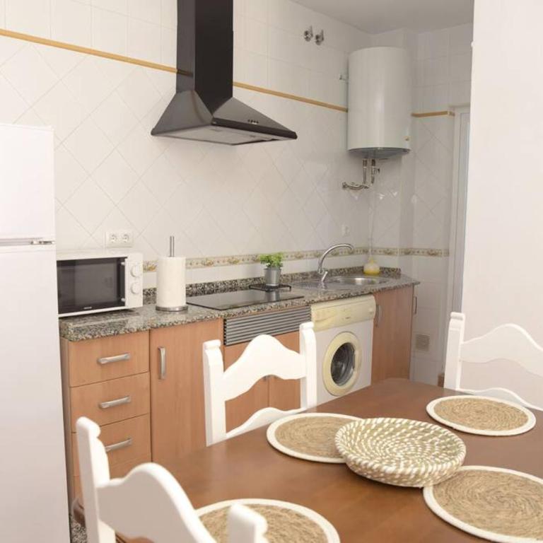 Apartamento Elena - Sólo Familias y Parejas - Apartamento de 2 dormitorios - 18