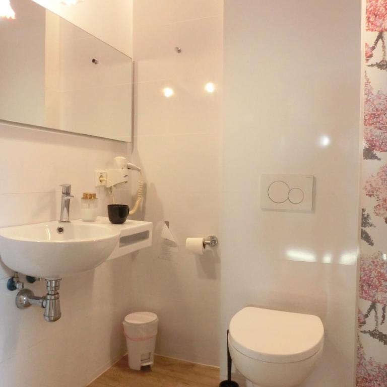 Les Monges Palace Boutique - Superior Family Room - 3