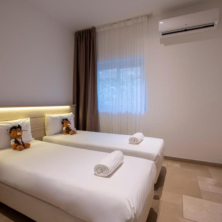 Gattarella Family Resort Puglia - Standard Half-Board à buffet - Suite con 2 Camere da Letto - 3