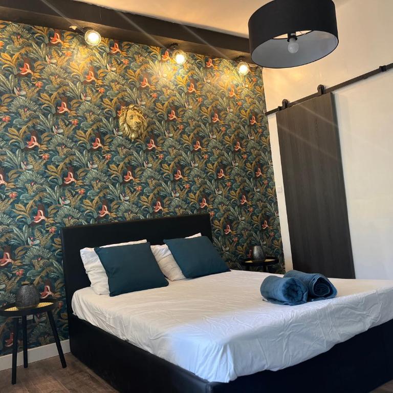 Le Nimois - One-Bedroom Apartment - 1