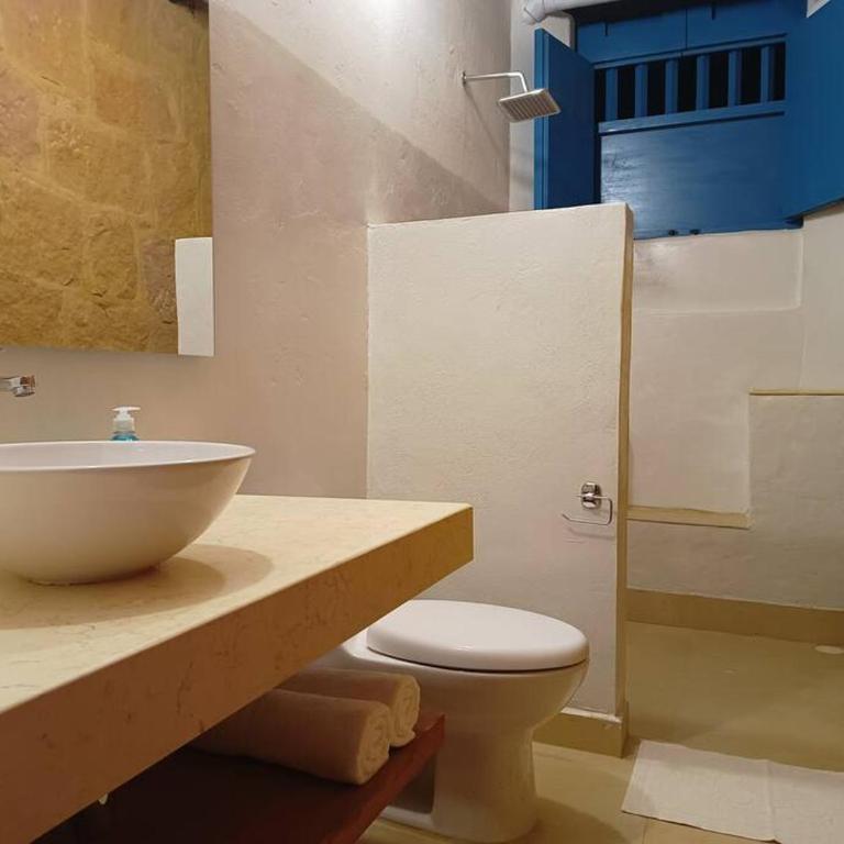 Casa Mantilla - Three-Bedroom House - 24