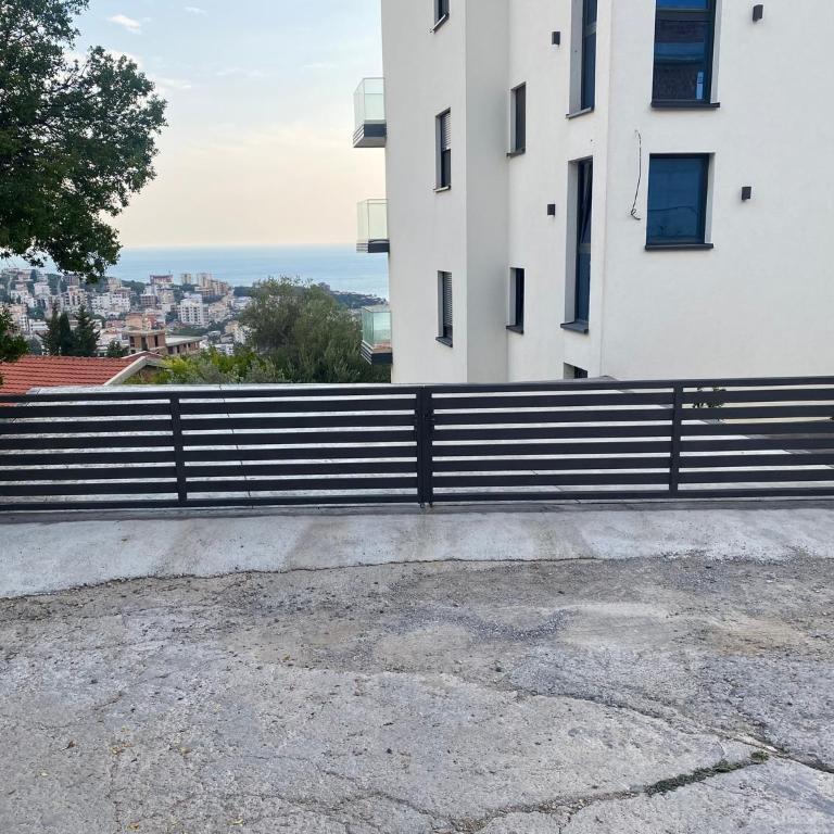 A. Montenegro - Apartman sa 3 Spavaće Sobe - 9