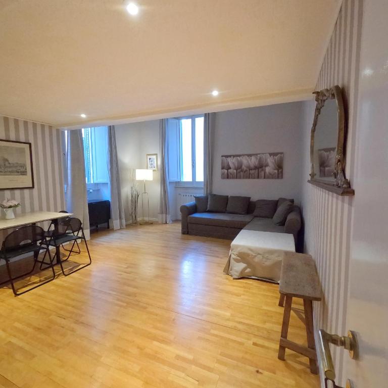 Navona Gold Apartment - One-Bedroom Apartment - 2