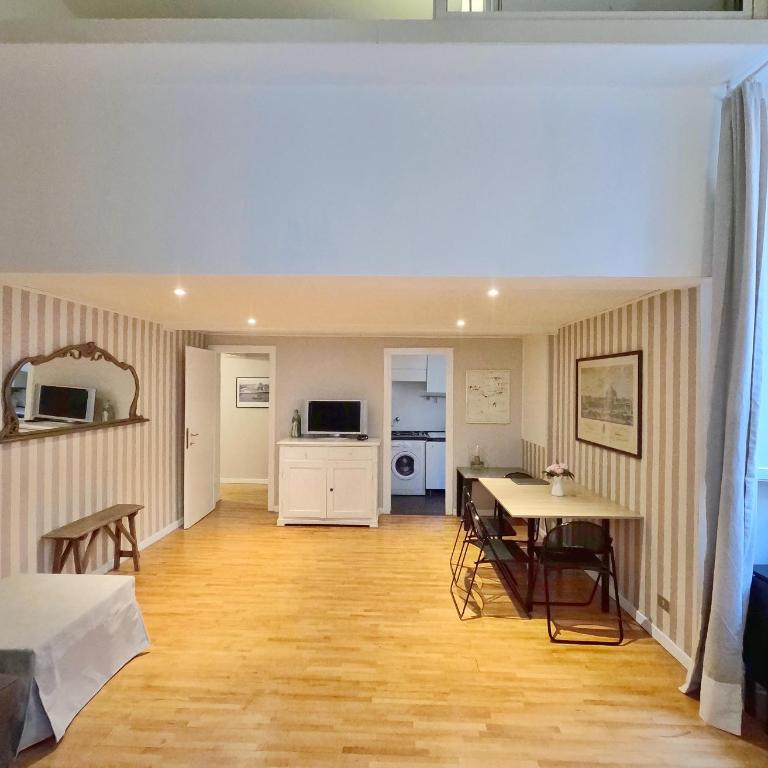 Navona Gold Apartment - One-Bedroom Apartment - 13