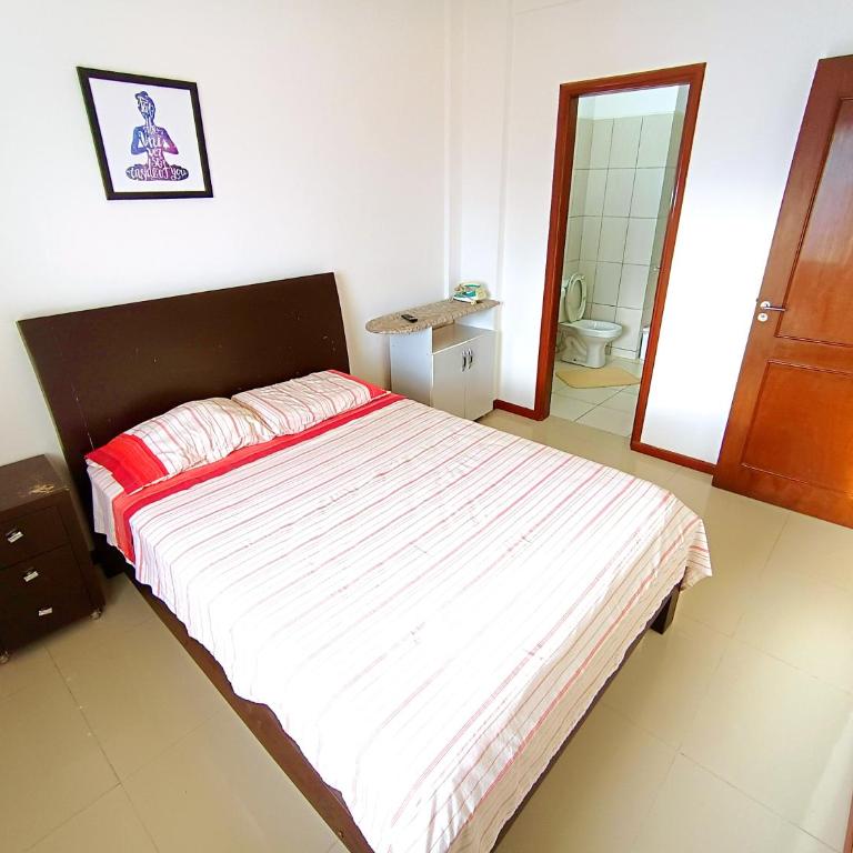 Departamentos en Edificio Acrebol Santa Cruz - Apartamento - 6