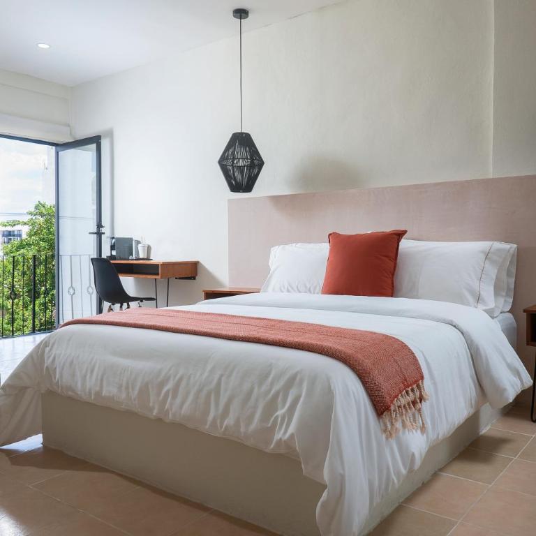 Rodina - Hotel Boutique - Double Room with Balcony - 2