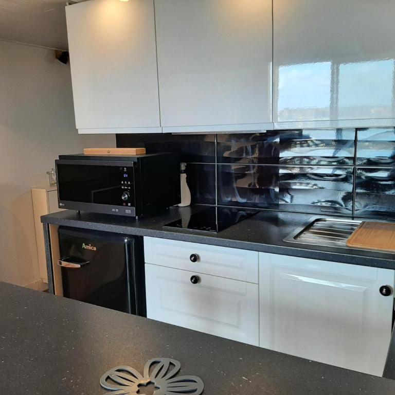 Duplex cosy avec piscine et parking à Capbreton - FR-1-239-870 - Appartement 1 Chambre - 10