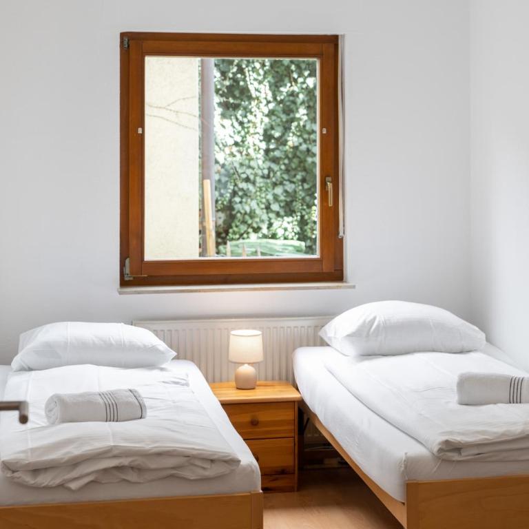 Between Lakes Apartments - 58 - Apartment mit 3 Schlafzimmern und Balkon - 9