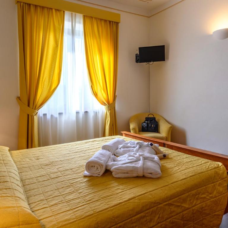 Hotel Rutiliano - Camera Matrimoniale/Doppia con Letti Singoli - Accesso Disabili - 3