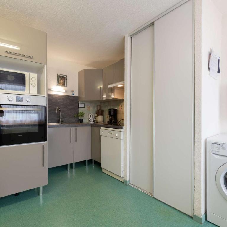 Appartement calme, 8 personnes, proche centre, parking, Saint Lary Soulan - FR-1-296-169 - Apartment (8 Erwachsene) - 3