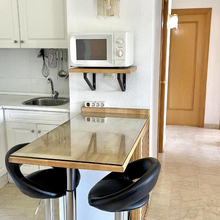 APARTBEACH AQUAMARiNA 216 JUNTO PLAYA MUY LUMINOSO - Three-Bedroom Apartment - 8