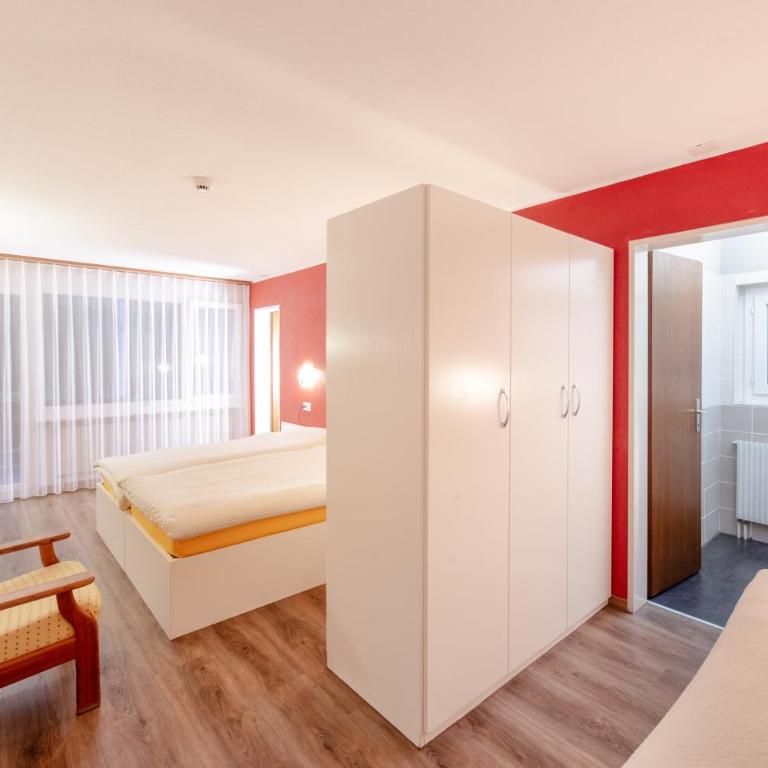 Hotel Mountime - Standard Dreibettzimmer - 2