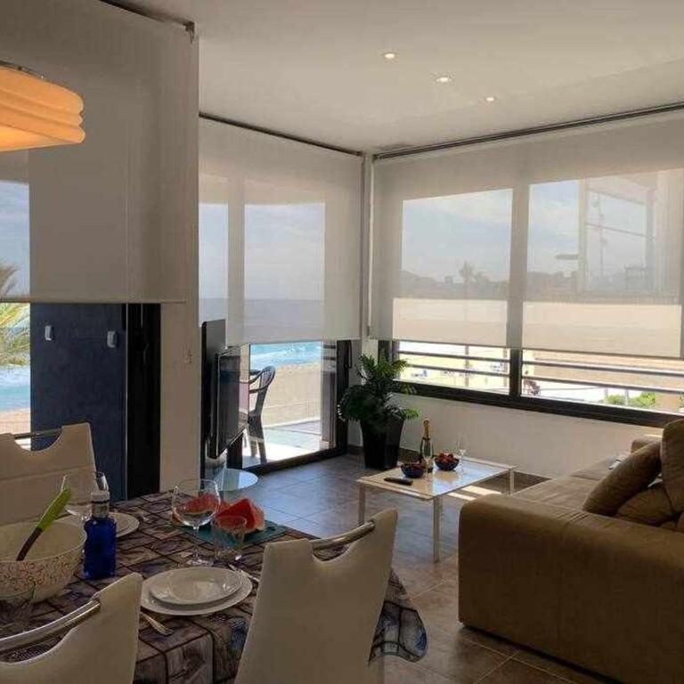 Apartamento de lujo en primera linea de playa - Apartment with Sea View - 5