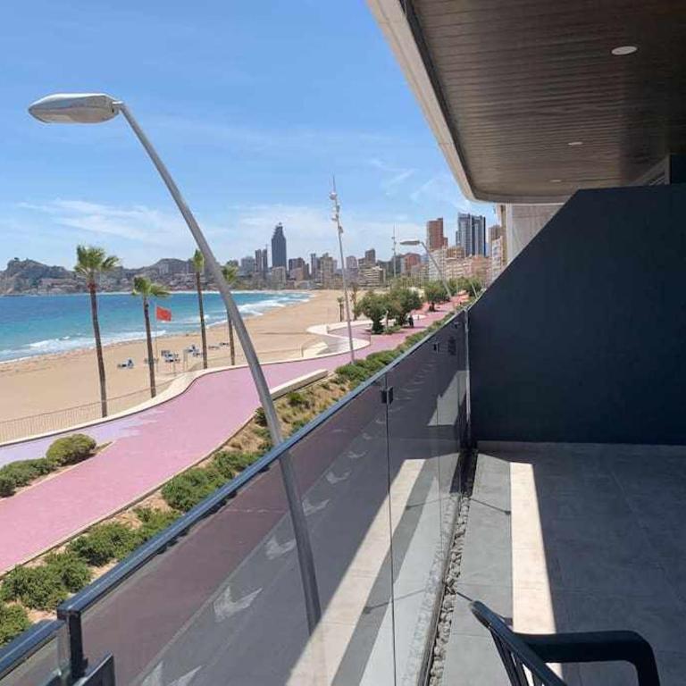 Apartamento de lujo en primera linea de playa - Apartment with Sea View - 12