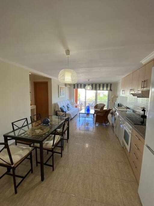 Directo a la playa con vistas del mar - Apartamento de 3 dormitorios - 22