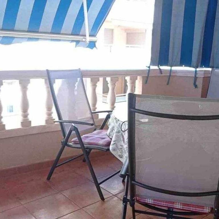 Vistas al mar a escasos 50 metros - Apartamento de 2 dormitorios - 16