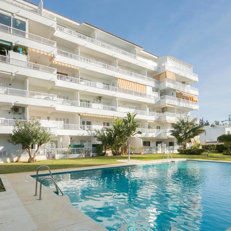 Apartamentos Martalia Marbella Banús - Two-Bedroom Apartment - 1