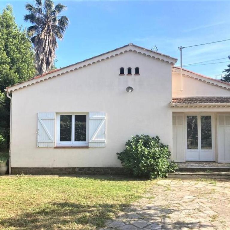 Villa La douceur au soleil 5min à pied plage - Three-Bedroom House - 8