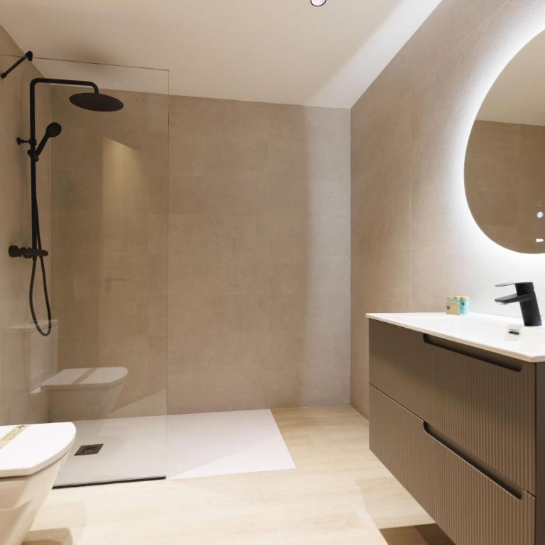 Bravissimo Centre, Modern 2-bedroom apartment - Apartamento de 2 dormitorios - 4