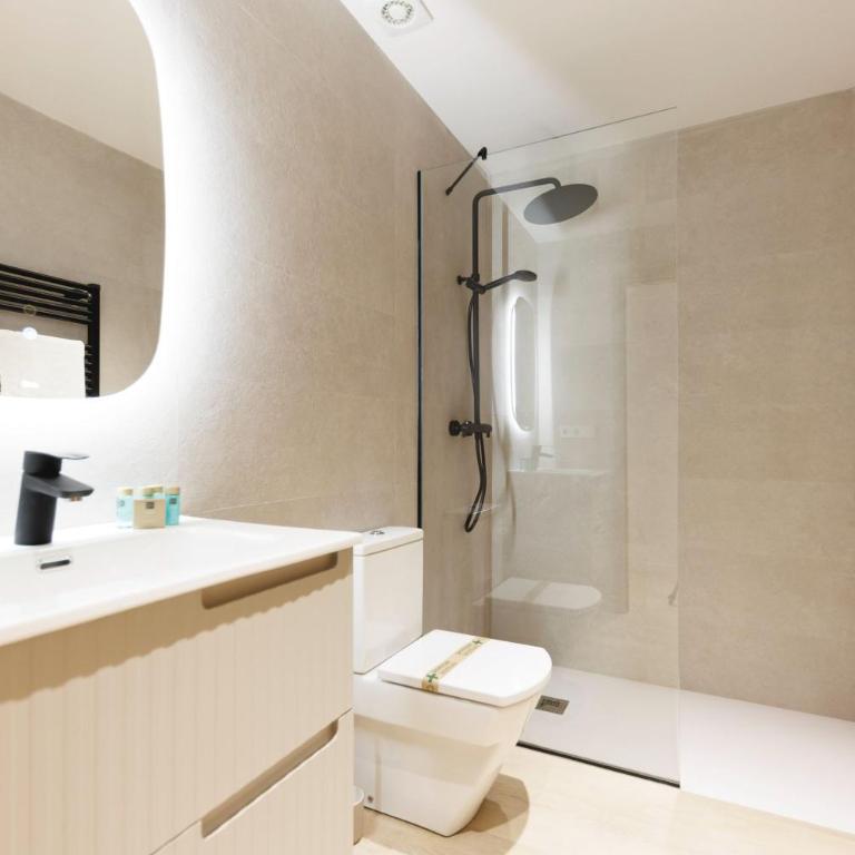 Bravissimo Centre, Modern 2-bedroom apartment - Apartamento de 2 dormitorios - 11