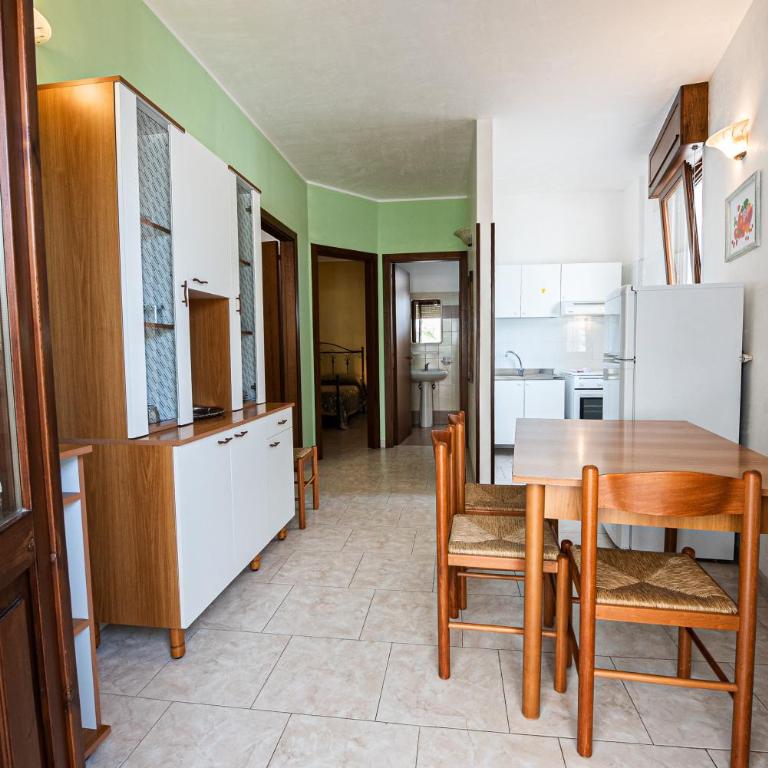 Futura vacanza Sas - Appartamento con 2 Camere da Letto - 5