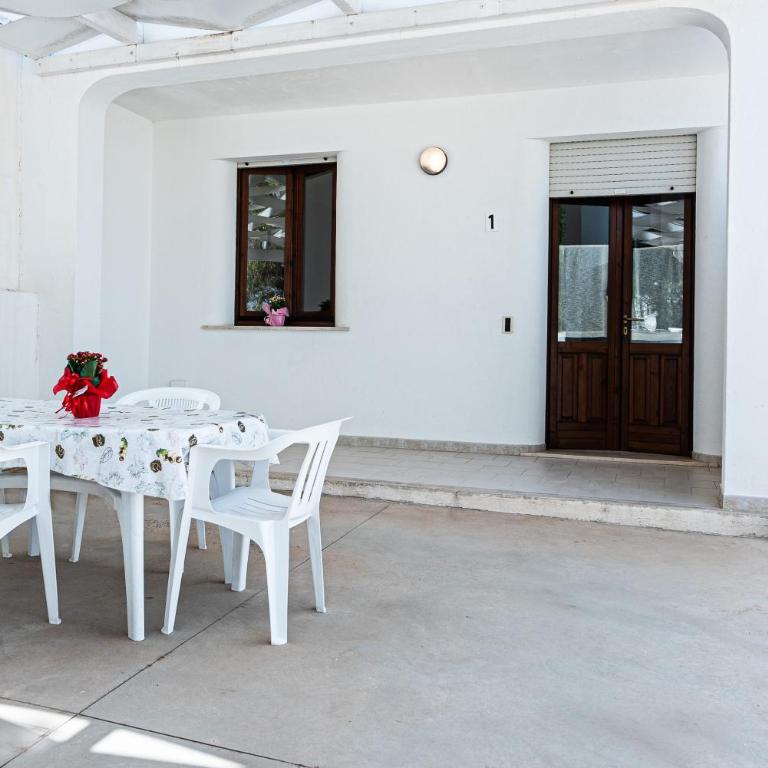 Futura vacanza Sas - Appartamento con 2 Camere da Letto - 3