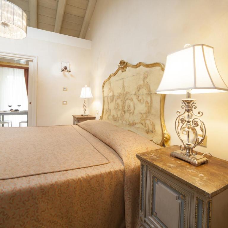 Relais Fra' Lorenzo - Ampia Camera Matrimoniale/Doppia con Letti Singoli - 5