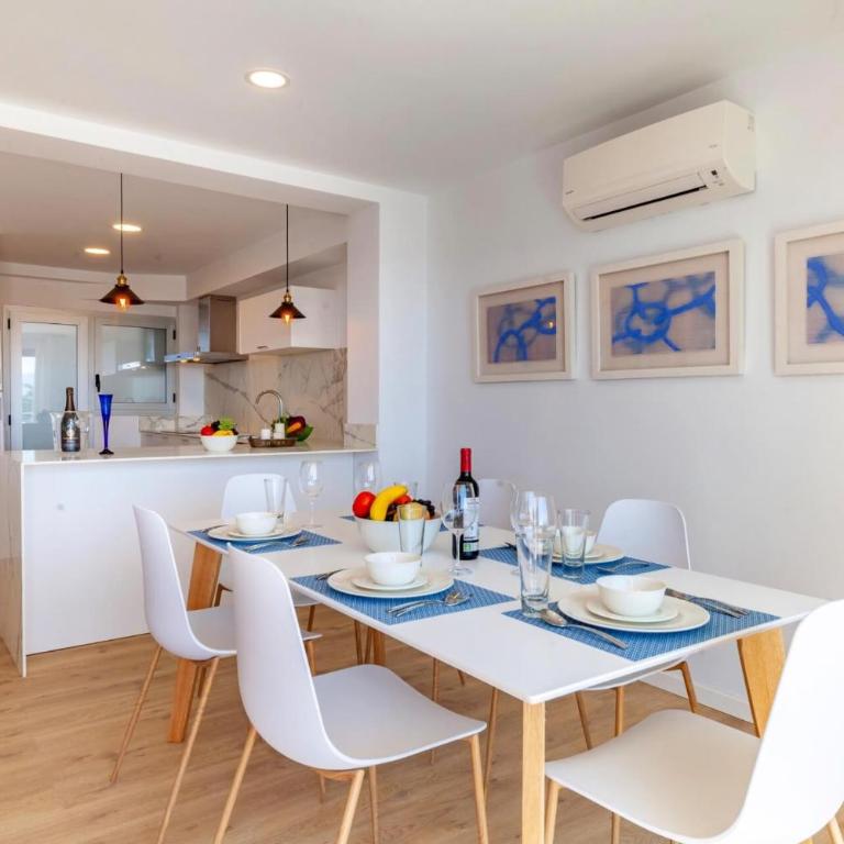 Modern Frontline apartment with Sea Views - Apartamento con vistas al mar - 6