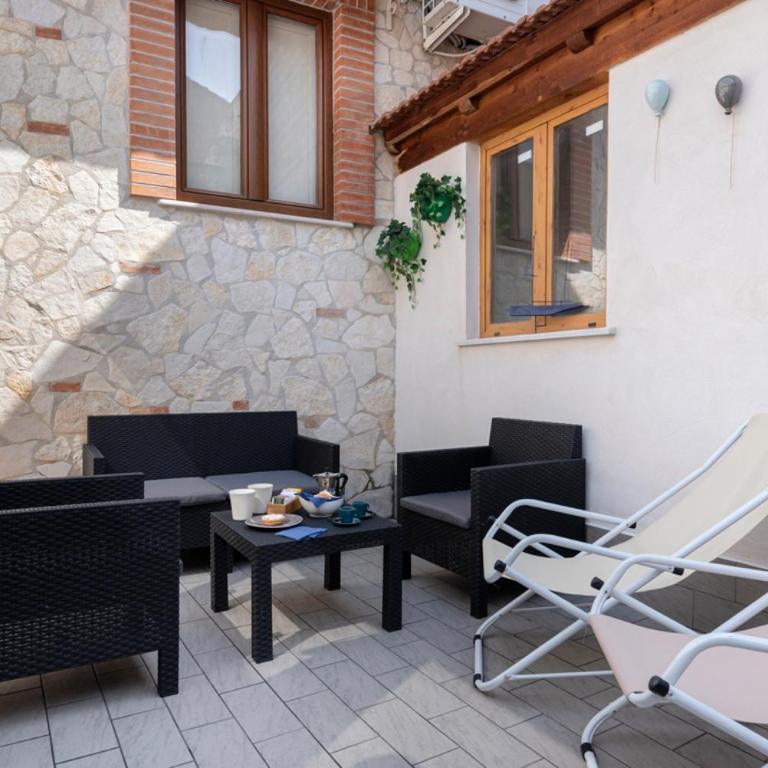 SorrentoVibes - Two Bedrooms Apt in Sorrento Center with Terrace - Two-Bedroom Apartment - 16