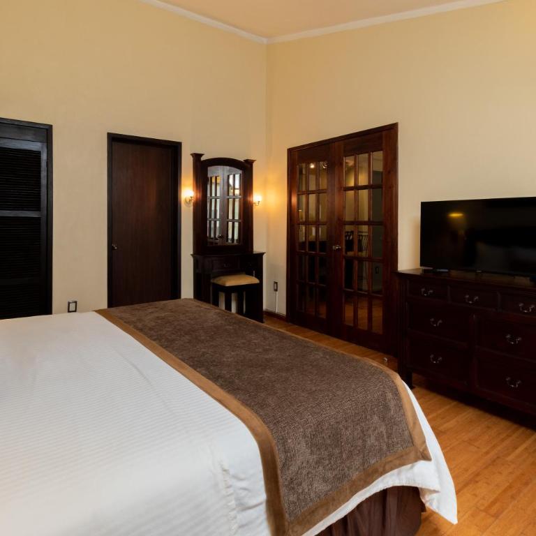 Hotel Villa Mercedes San Cristobal - Deluxe Suite - 16