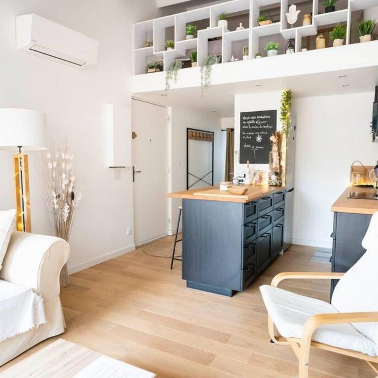 La maison du bonheur, située à 5 min des remparts - Haus mit 2 Schlafzimmern - 4