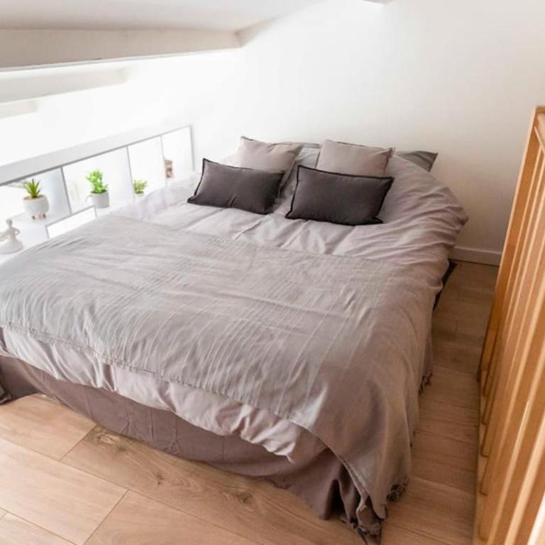 La maison du bonheur, située à 5 min des remparts - Haus mit 2 Schlafzimmern - 17
