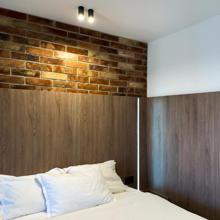 Anja & Ogo apartments with Pool _ - Apartment with Pool View - 11