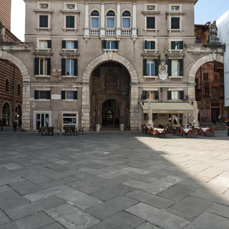 Domus Nova Palace - Italian Homing - Camera Matrimoniale - 5